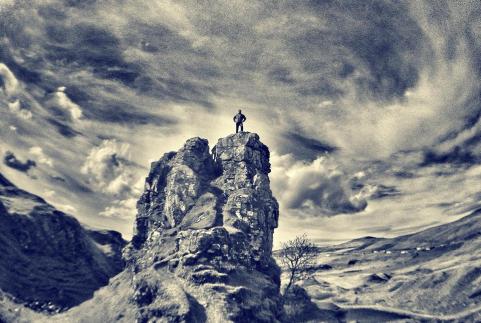 Literalmente en la cima del mundo, por lo menos desde mi punto de vista, aquí en los highlands en Escocia.